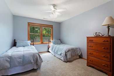 Welcome to your own private retreat in the highly sought-after - photo 27