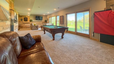 Welcome to your own private retreat in the highly sought-after - photo 28