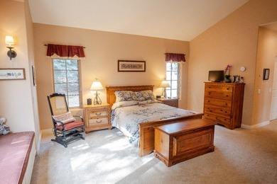 Beautiful home in 1.29 acres! Quiet, private location at end of - photo 32