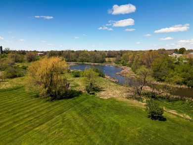 Welcome to your own private retreat in the highly sought-after - photo 35