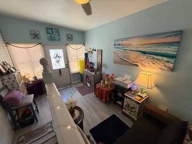 Charming 2 bedroom, 1 bath manufactured home located in the - photo 8