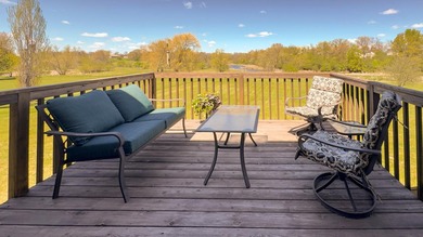 Welcome to your own private retreat in the highly sought-after - photo 40