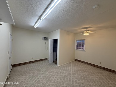 Charming brick ranch located minutes away from the KCC!! This