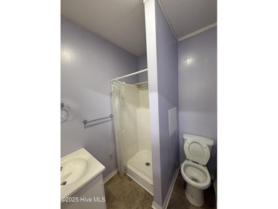 Charming brick ranch located minutes away from the KCC!! This