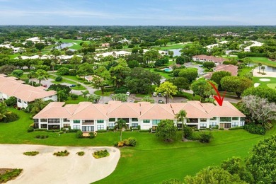Beautifully renovated 2 bedroom Corner 2nd floor condo with Golf - photo 2