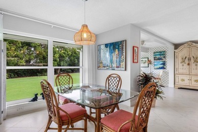 Beautifully renovated 2 bedroom Corner 2nd floor condo with Golf - photo 6