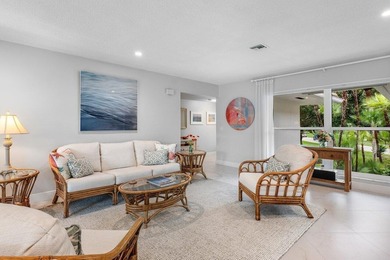 Beautifully renovated 2 bedroom Corner 2nd floor condo with Golf - photo 8
