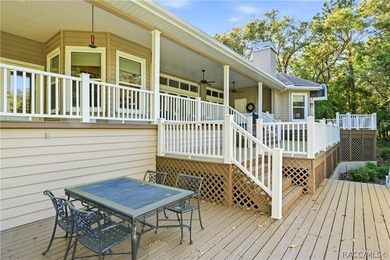Opportunity awaits with the layout of this home. The main living - photo 12