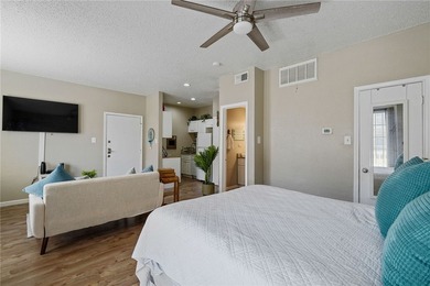 First floor condo at the Beach Club on North Padre Island, no - photo 17