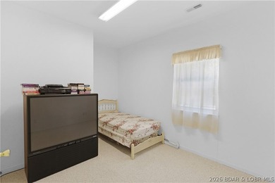 We invite you to take a look at this new listing here in Oak - photo 20