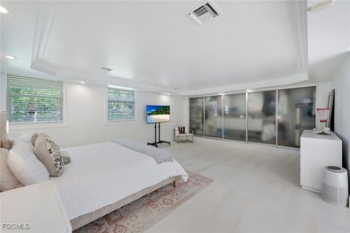 COMPLETELY RENOVATED and architecturally distinctive, this - photo 22