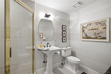 Opportunity awaits with the layout of this home. The main living - photo 44