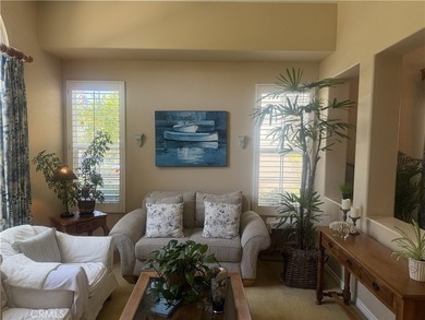 Bring your family home to this versatile and spacious coastal - photo 4