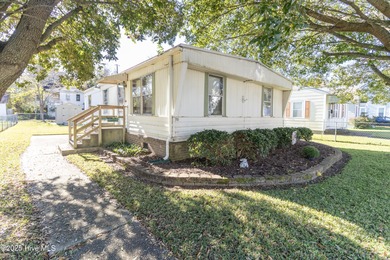 Pasquotank River Home Active Under Contract in Elizabeth City North Carolina