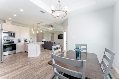 19 Valdarama is an exquisite 3 bedroom, 2 bath Golf Villa in the - photo 13