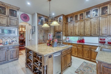 Wow! What a beautiful home tucked away on spectacular Applehead - photo 14