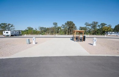 Lake Lot For Sale in Mount Pleasant, Texas
