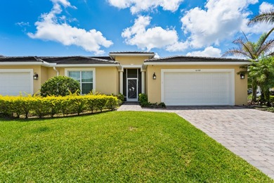 Beautifully maintained and loaded with upgrades, this 3-bedroom - photo 1