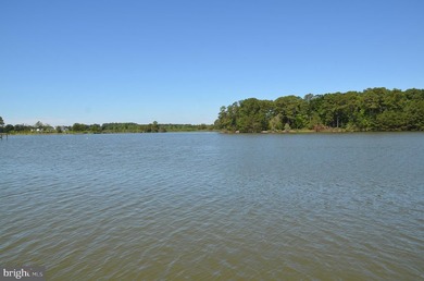 Just 4 miles (five minutes) outside the historic town of St - photo 31