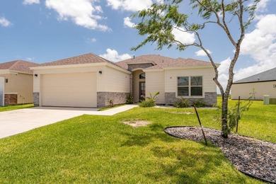 19 Valdarama is an exquisite 3 bedroom, 2 bath Golf Villa in the - photo 39