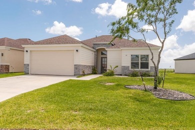 19 Valdarama is an exquisite 3 bedroom, 2 bath Golf Villa in the - photo 40