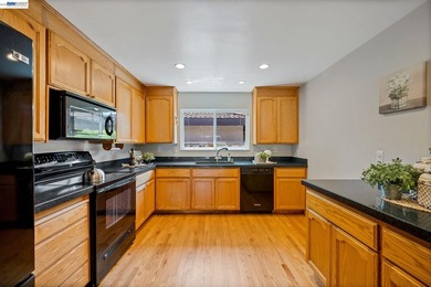 Looking for a home in a well-established neighborhood? Commute - photo 10