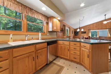 Space, storage, & location that's hard to beat. This well cared - photo 9