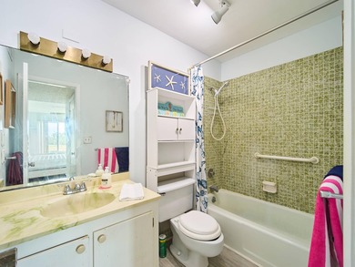 Charming 1BR/1.5BA condo overlooking the golf course in the - photo 12