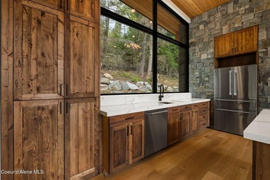 Stunning custom home with sweeping treetop and mountain views - photo 14