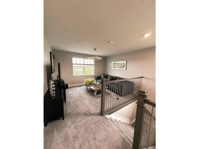 Welcome to this beautifully maintained two-story waterfront home - photo 14