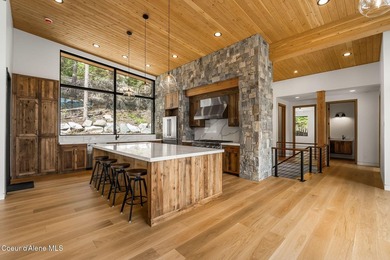 Stunning custom home with sweeping treetop and mountain views - photo 16
