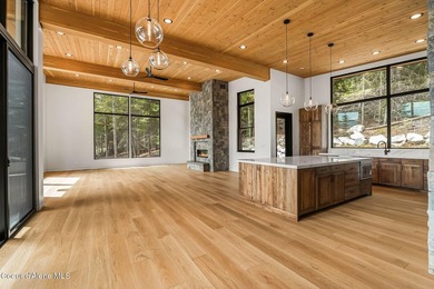 Stunning custom home with sweeping treetop and mountain views - photo 20