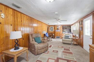 Under contract-accepting backup offers. Virtually Staged. *** - photo 3