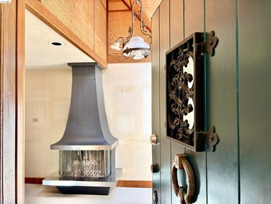 The Ultimate Luxury Canvas: Panoramic Bay Views & Timeless - photo 4