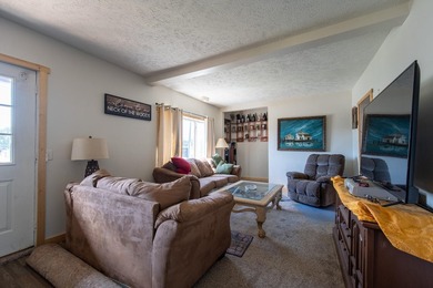 Looking for a property with endless possibilities? This - photo 9