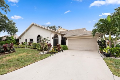 Are you looking for an affordable 3 bedroom in south Boynton - photo 1