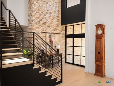 A residence of rare privilege, a fully reimagined modern estate - photo 21