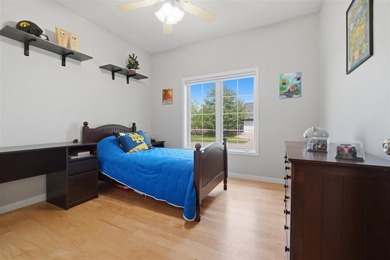 This expansive brick front ranch home exudes curb appeal! - photo 25