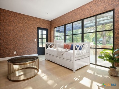A residence of rare privilege, a fully reimagined modern estate - photo 32