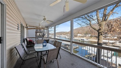 This fully furnished lakefront home is perfect for full-time - photo 34
