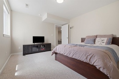 This expansive brick front ranch home exudes curb appeal! - photo 36