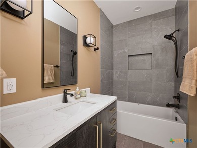 A residence of rare privilege, a fully reimagined modern estate - photo 38