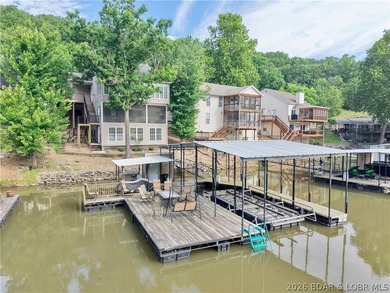 This fully furnished lakefront home is perfect for full-time - photo 42