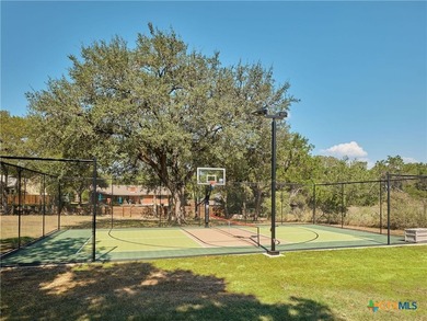 A residence of rare privilege, a fully reimagined modern estate - photo 42