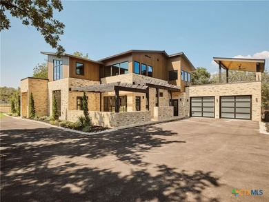 A residence of rare privilege, a fully reimagined modern estate - photo 44