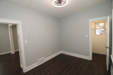 Additional listing photo 4