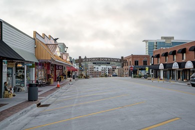 **Your Downtown Branson Retreat Awaits**Step into a world where