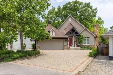 Lake Home For Sale in Niagara-on-The-Lake,