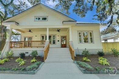 Beautifully renovated 4-bedroom, 4-bath home that perfectly - photo 1
