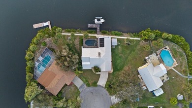 DOCK AND 16,000 LB BOAT LIFT! GULF ACCESS! PRIVATE SALTWATER - photo 4
